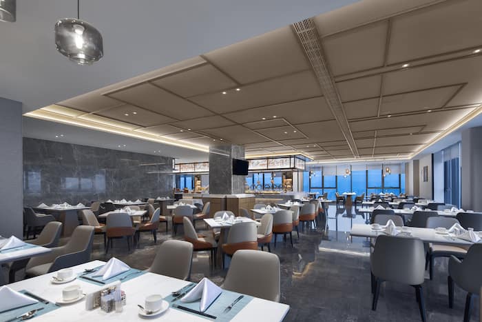 microtel by wyndham dining area