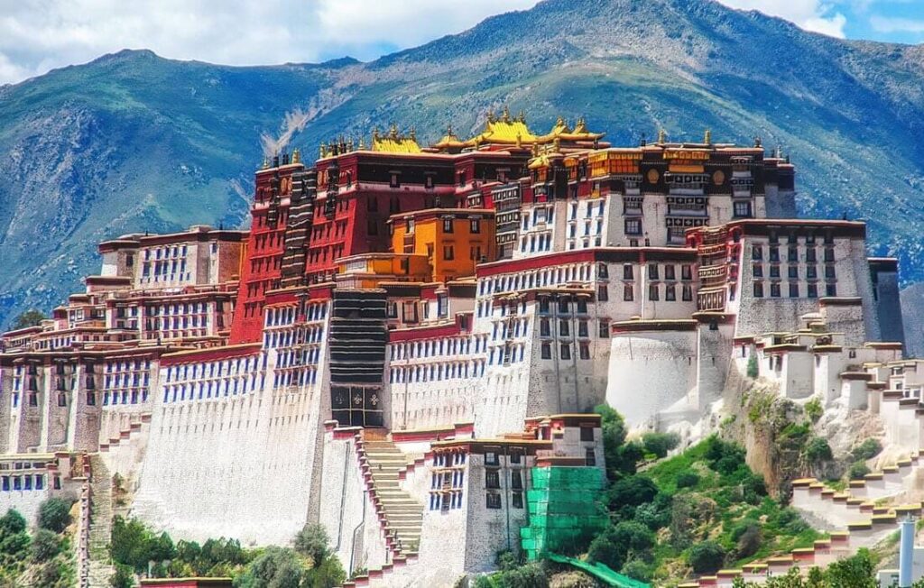 lhasa potala palace
