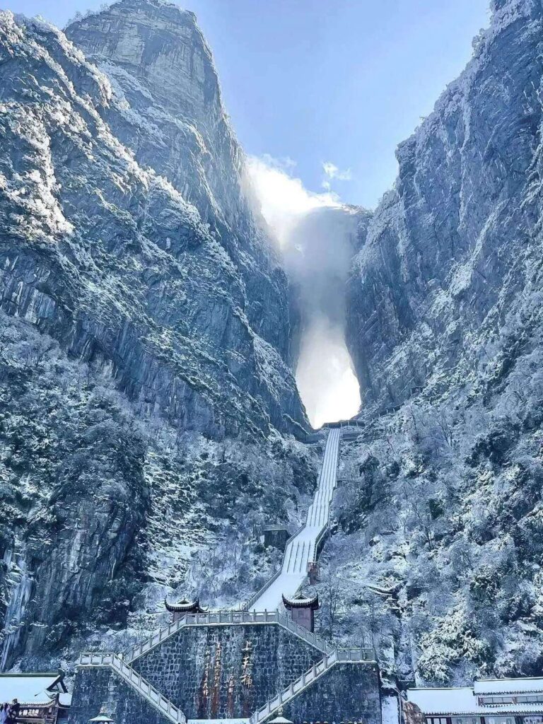 snowy tianmen mountian