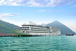 9‑Day Relaxed Tour to Jiuzhai Valley & Yangtze River