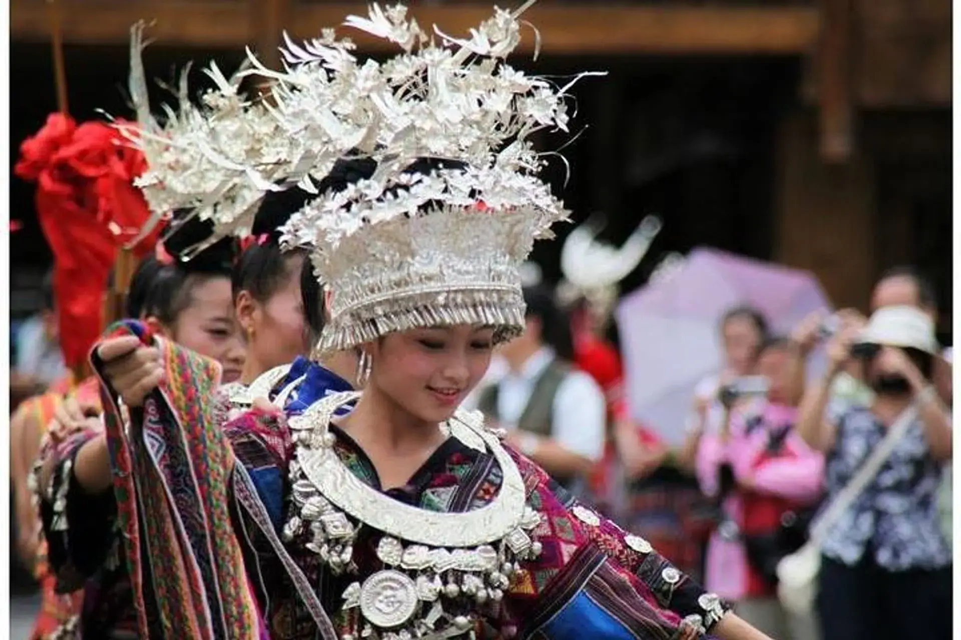 Guizhou Kaili Ethnic Minority Cultural Tour