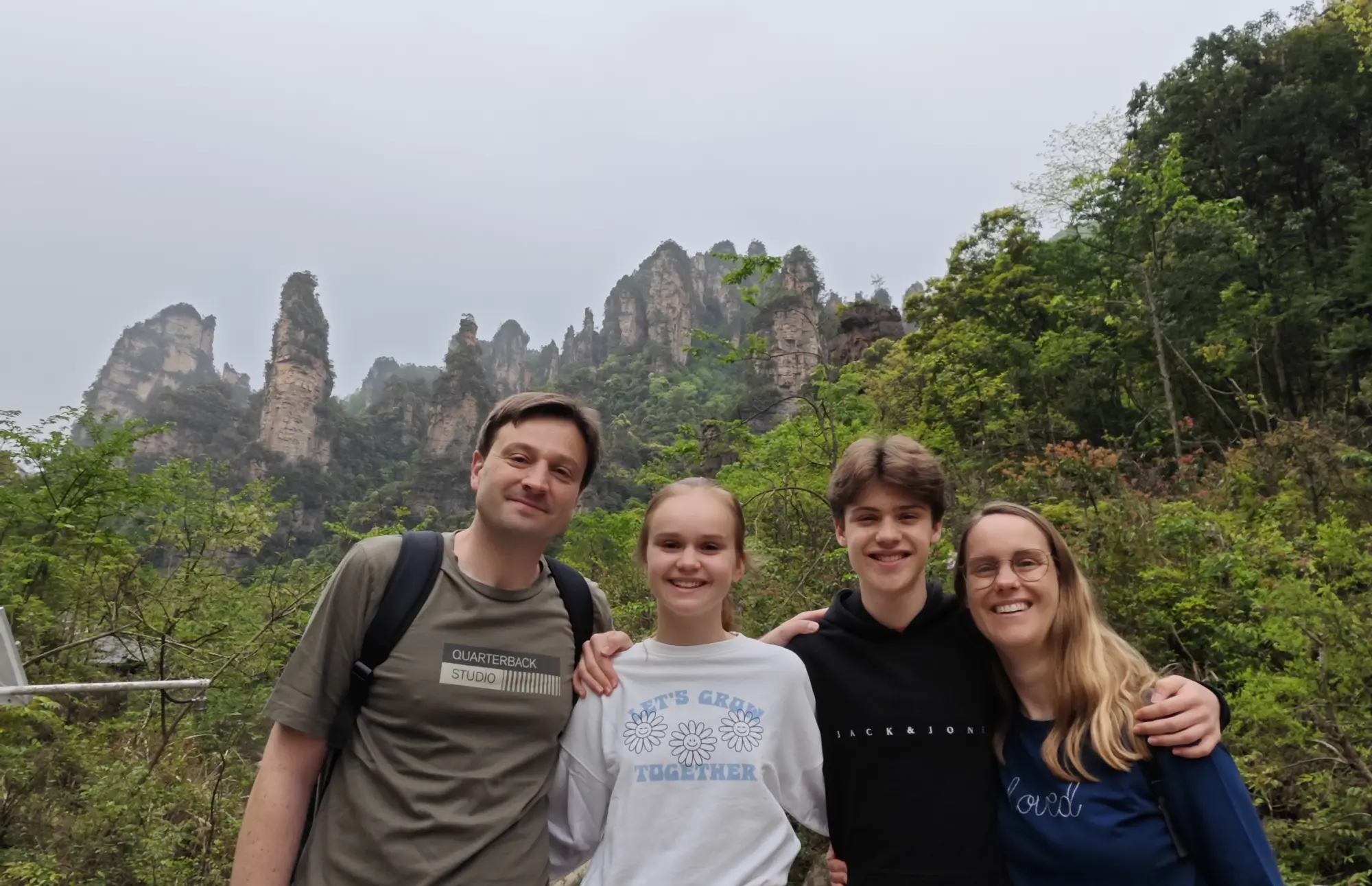 7-Day Zhangjiajie Tour with Changsha & Fenghuang Highlights
