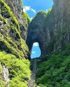 Tianmen Mountain Tianmen Cave with 999 Steps