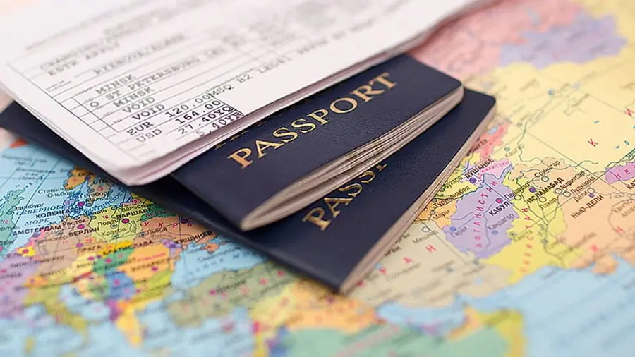 visa chine transit explanation with Chinese immigration entry stamp on passport