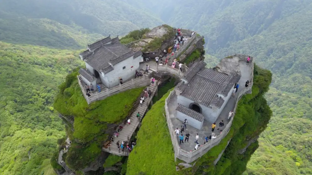 Where to Travel in China During School Holidays (2026 Guide) 7 mount fanjing summer scenery guizhou china