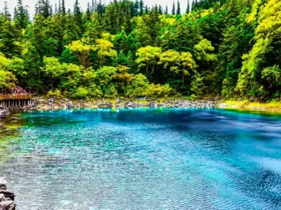 Huanglong Five Color Pond