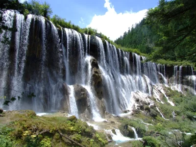 Huanglong Nuorilang Waterfall