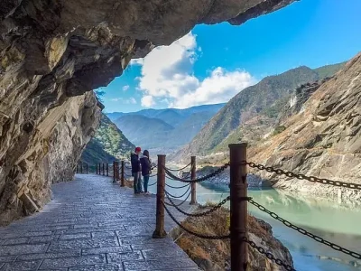 Tiger leaping gorge