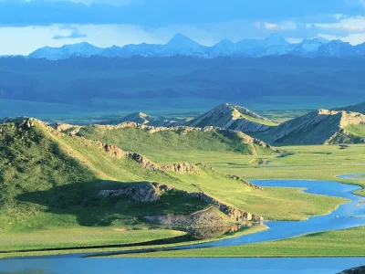 Xinjiang Tianshan Mountains